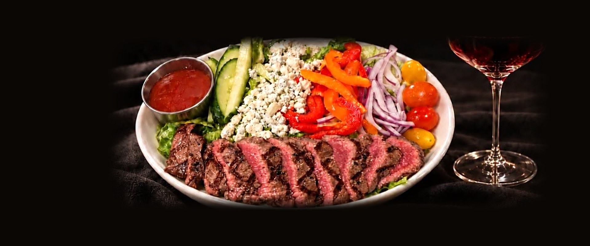 This week's special, the Sirloin Salad with grilled sirloin